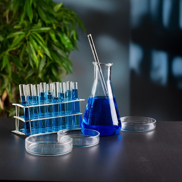 n,n-二甲基環(huán)己胺在聚氨酯膠粘劑和密封劑中的應(yīng)用,提供快速固化和高粘接強度。